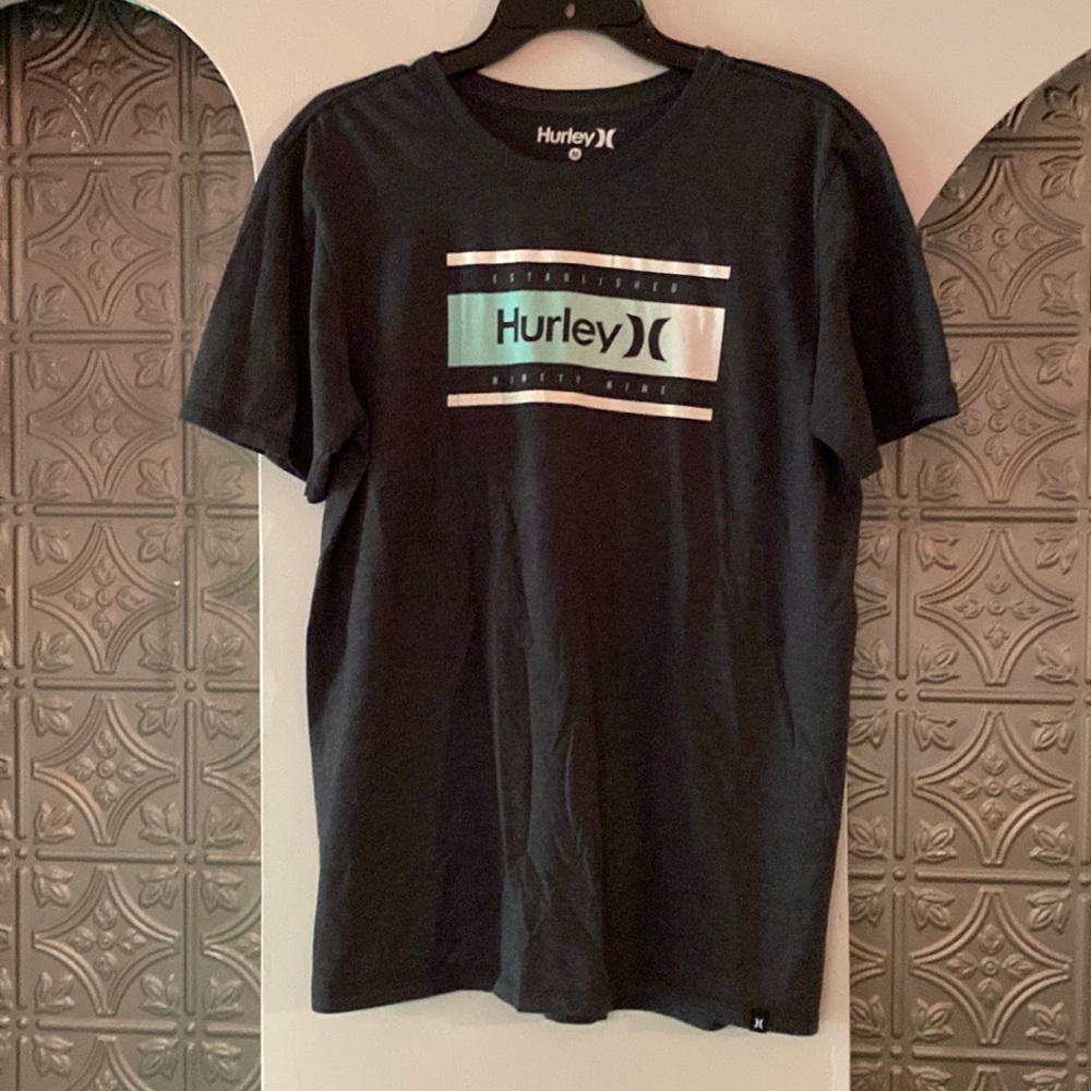 Hurley T-shirt
